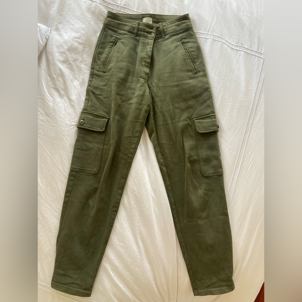 Aritzia Cargo Pants